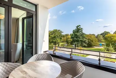 Image de Family and dog-friendly apartment with loggia in a top location by the park -