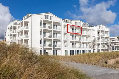 Image de Great apartment in top location on the beach with balcony and great sea views - apartment complex