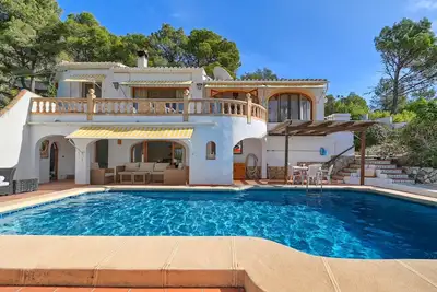 Image de Belle villa confortable avec piscine privée à Javea, Costa Blanca, Espagne pour 6 personnes