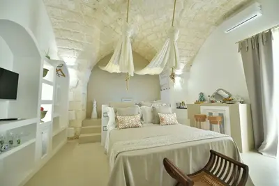 Image de Appartement de luxe \"Eurydice Suite\" avec piscine intérieure, terrasse, climatisation et Wi-Fi