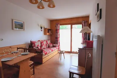 Image de 2 pièces cabine 6 pers, piscine, parking, wifi inclus à Orcières Merlette