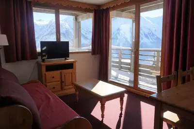 Image de Appartement 6 pers avec balcon sud, proche pistes et commerces, animaux acceptés, wifi gratuit