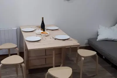 Image de Charmant Studio Avec Balcon