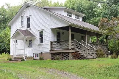 Image de Seclusion\/Privacy with direct access to Pa Rail 66 and close to State Game Land