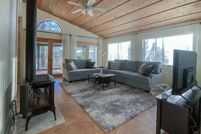 Image de 1Br Hidden Gem overlooking Wetland Dog Friendly