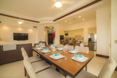 Image de 3 bedroom Bella Vista close to pool and Beach Club