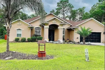 Image de Vacationer’s Delight, The Estate at Redloh Ranch.