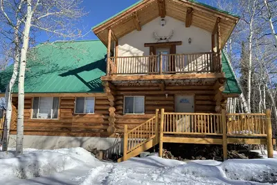 Image de Luxury cabin on wooded lot w/bonus tiny house