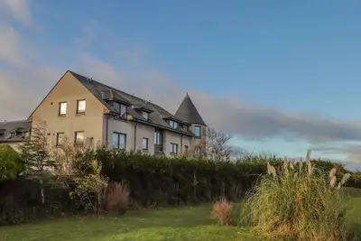 Aurora View, character holiday cottage, with a garden in Findhorn
