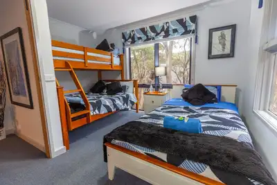 Image de Tanjil Creek Lodge - Bedroom 3  (Views over the Toboggan Park)