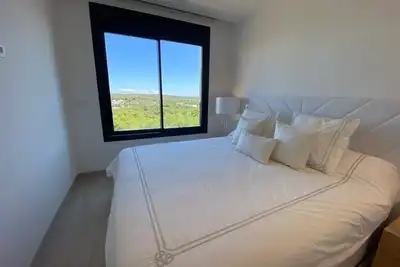 Image de hinojo21 - Two Bedroom, Poolside Apartment, Las Colinas