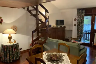 Image de Sauze D'Oulx: Apartment for rent in the central area and on the ski slopes