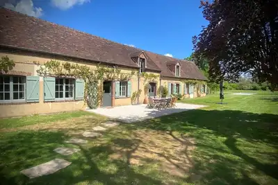 Image de Maison de campagne a 1 heure de Paris - piscine sécurisée et tennis