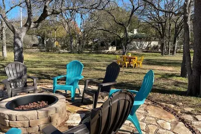 Image de Peaceful home in a beautiful location with a lot of wild life around.