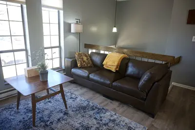 Image de Fully Furnished Midtown Home