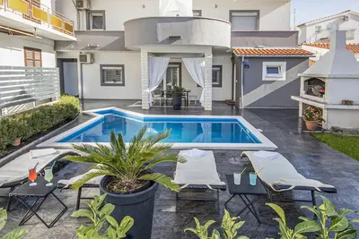 Image de Superbe maison de 3 chambres à Vodice