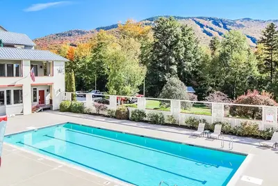Image de Amazing 2br Ski Rental Across From Loon! Ski Swim And Play! Full Kitchen & More