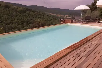 Affordable holiday home with private pool near Cortona