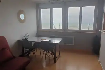 Image de Vue sur la mer et les falaises