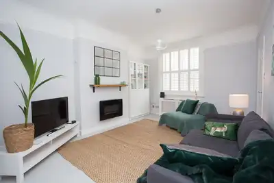 Image de Cottage-Cottage-Salle de bain privée séparée-Vue ville