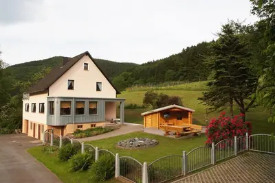 Image de Maison de vacances Birresborn pour 6 - 12 personnes avec 6 chambres Ă coucher - Maison de vacances