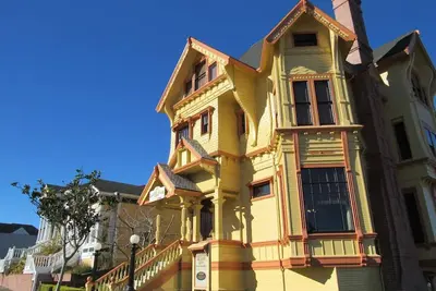 Image de Victorian Mansion at Carter House Inns