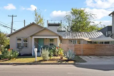 Image de Beautiful Bungalow Haven in East Austin