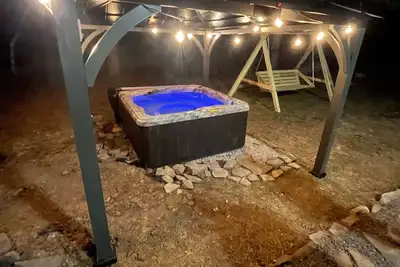 Image de Private Vacation House w Pool\/Hot Tub\/Fire pit and Games