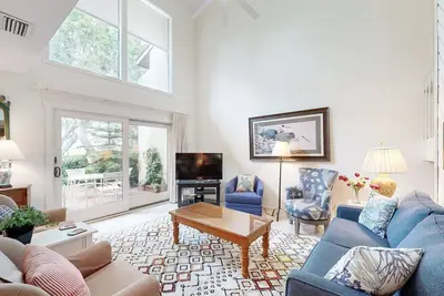 Image de Golf-Course-Front Amelia Island Townhome with Patios, Fast WiFi & Shared Pool