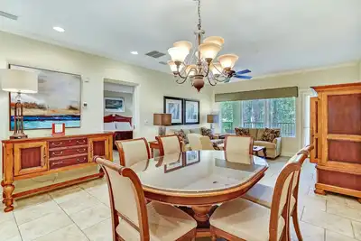 Image de Dog-Friendly Home in the Tennis Villas w/Free WiFi, Shared Pool, Central Ac