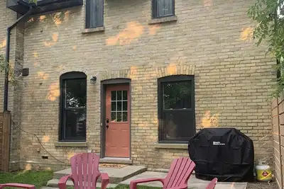 Image de Cozy getaway, 15 minutes to Grand Bend Beach