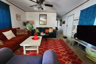 Image de Cozy Home Near Pensacola &Perdido Key Beaches, Next 2 Nas. Ideal 4Longterm stays