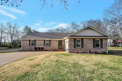 Image de Historic Nolensville Remodeled Single Story\n