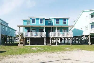 Image de \"SeaQuest East\" -2nd Row Pet Friendly Duplex, 4 Bedrooms / 3 Bathrooms