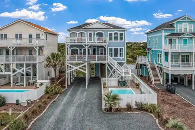 Image de 'Skip To The Good Part\" - Oceanfront Home w/ Pool, 4 Bedrooms / 3. 5 Bathrooms