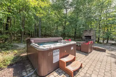 Image de New! Blackberry Acres: Lake Access, Ski Area, Hot Tub, Community Amenities!