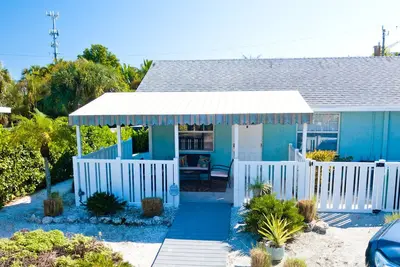 Image de Cozy cottage on Anna Maria Island, 2 bedroom - pet friendly!