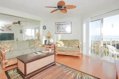 Image de Keys Deal w/Cafe & Pool Bar! Up to 20% Off Oceanfront 2/2 with Private Beach