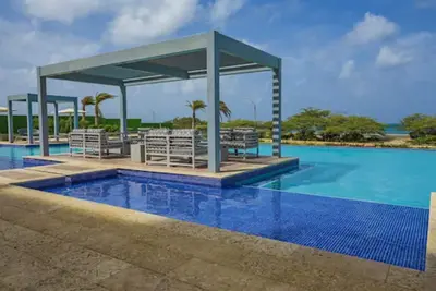 Image de Azure Beach Residences