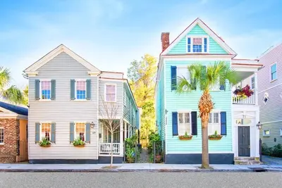 Image de The Inns Two Charleston Homes 10br /6ba Downtown!