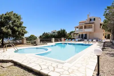 Image de Villa Angelos by Villa Plus