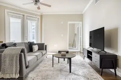 Image de Luxe San Jose 2br w/ Gym, Pool & W/D, near Samsung & Cisco, by Blueground