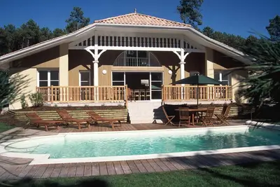 Image de Villa avec une caisse à 2 km. de la mer