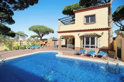 Image de Villa Fátima avec piscine, jardin et Wi-Fi