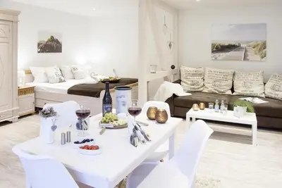 Image de Schwalbennest - parking space, shower room, Tv, Wlan, washing machine, dryer