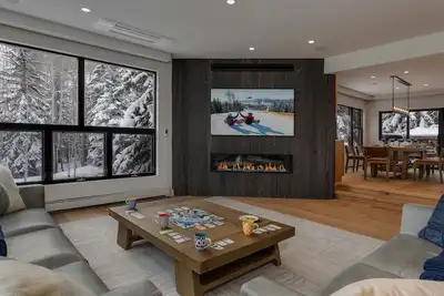 Image de Ski-in/Out Elegance in Beaver Creek | Chalet Bello