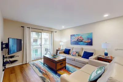 Image de Palm Bay Club Unit 311 with pools & hot tub - walk 1, 500 feet to beach