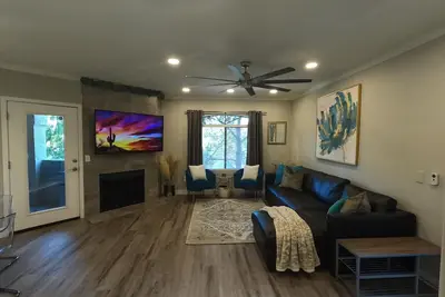 Image de Heated Pools, Clean, and Conveniently Located, Newly Renovated Spring Getaway