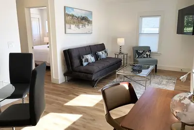 Image de Newly Renovated 2 Br Apartment in the Heart of Sausalito