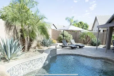 Image de The Gilbert Haven - comfortable, stylish w/ pool